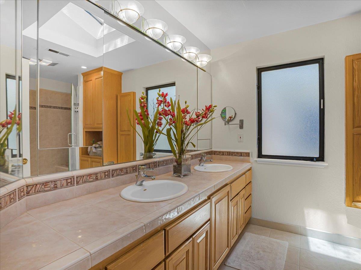 Detail Gallery Image 35 of 62 For 10623 Glenview Ave, Cupertino,  CA 95014 - 3 Beds | 3 Baths