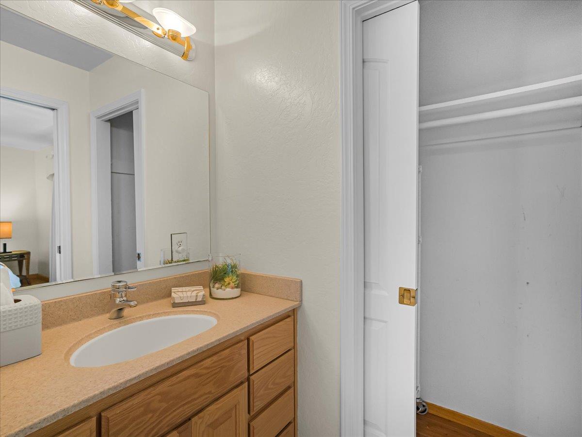 Detail Gallery Image 37 of 62 For 10623 Glenview Ave, Cupertino,  CA 95014 - 3 Beds | 3 Baths