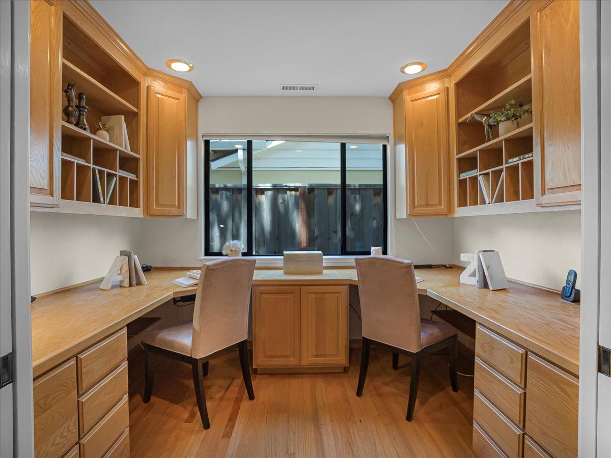 Detail Gallery Image 38 of 62 For 10623 Glenview Ave, Cupertino,  CA 95014 - 3 Beds | 3 Baths