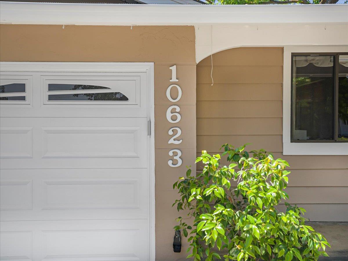 Detail Gallery Image 5 of 62 For 10623 Glenview Ave, Cupertino,  CA 95014 - 3 Beds | 3 Baths