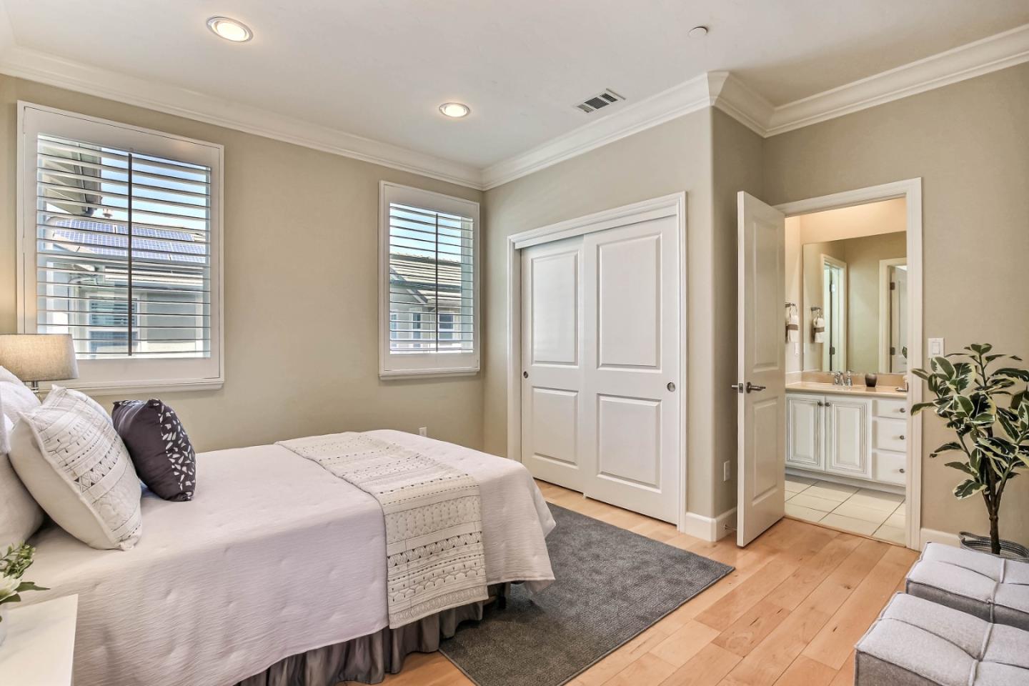 Detail Gallery Image 16 of 20 For 3263 La Rochelle Way, San Jose,  CA 95135 - 4 Beds | 3 Baths