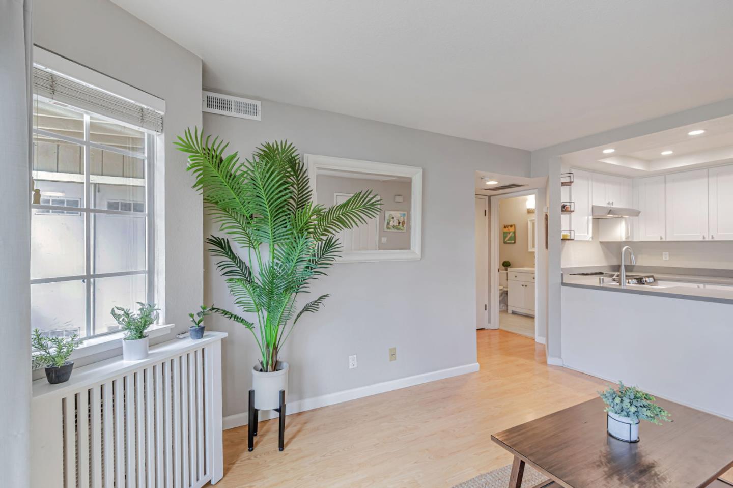 Detail Gallery Image 5 of 19 For 2287 Wine Maker Way, San Jose,  CA 95124 - 1 Beds | 1 Baths