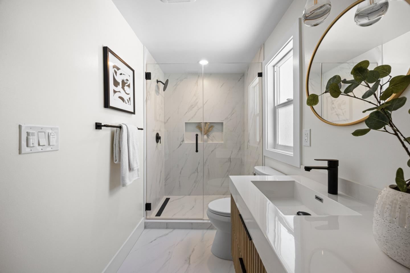 Detail Gallery Image 16 of 33 For 3541 Page St, Redwood City,  CA 94063 - 3 Beds | 2 Baths
