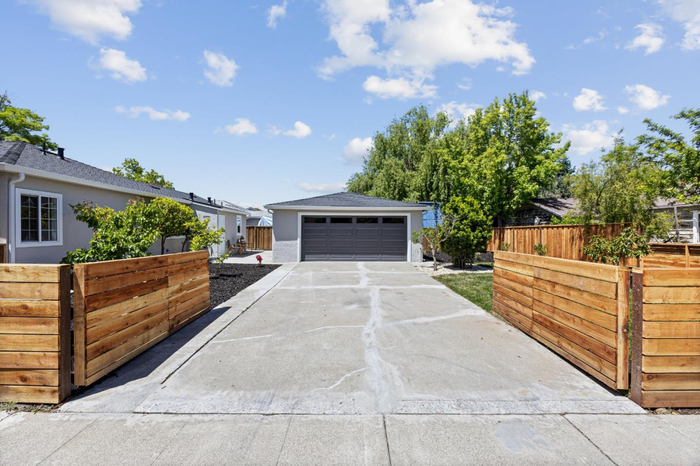 Detail Gallery Image 26 of 33 For 3541 Page St, Redwood City,  CA 94063 - 3 Beds | 2 Baths