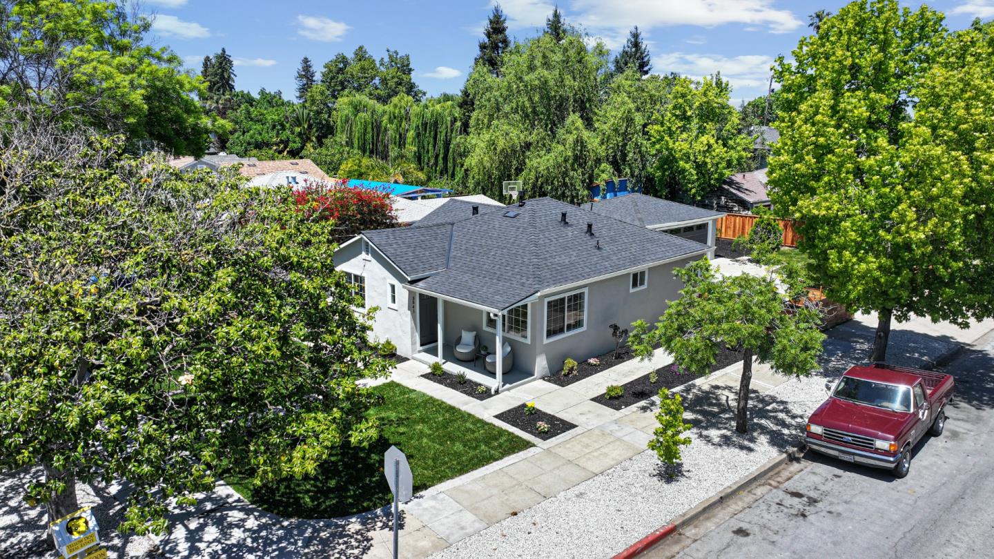 Detail Gallery Image 29 of 33 For 3541 Page St, Redwood City,  CA 94063 - 3 Beds | 2 Baths