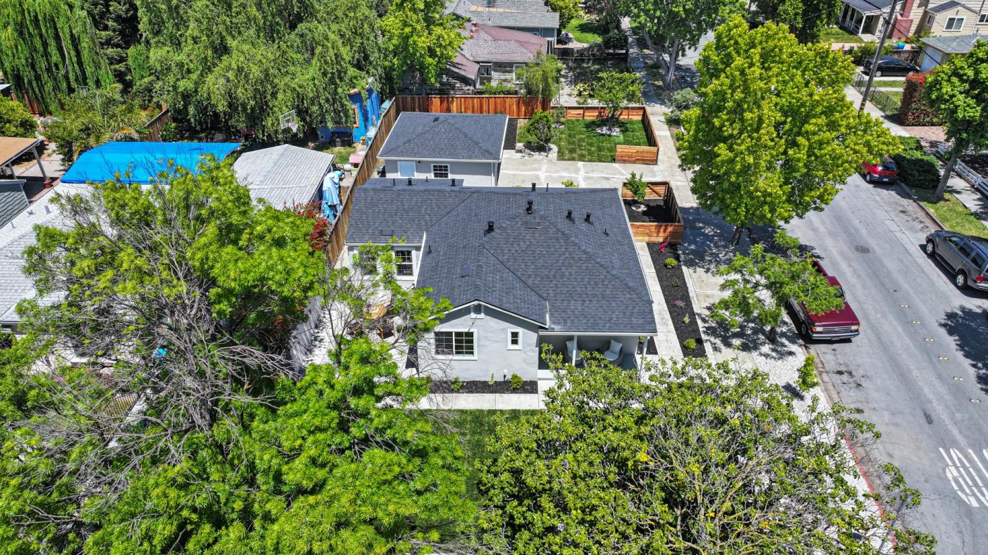 Detail Gallery Image 30 of 33 For 3541 Page St, Redwood City,  CA 94063 - 3 Beds | 2 Baths