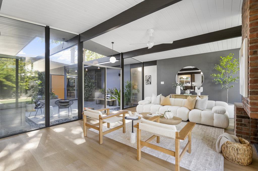 Detail Gallery Image 11 of 62 For 2366 Fairglen Dr, San Jose,  CA 95125 - 4 Beds | 2 Baths