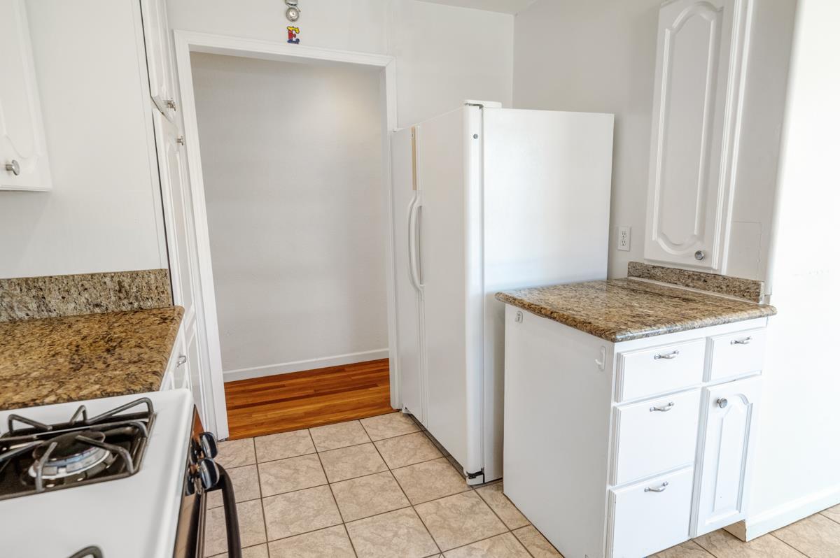 Detail Gallery Image 29 of 50 For 542 Topaz St, Redwood City,  CA 94062 - 3 Beds | 2 Baths