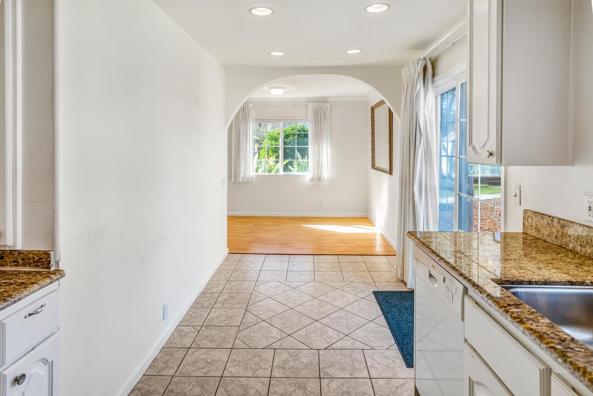 Detail Gallery Image 30 of 50 For 542 Topaz St, Redwood City,  CA 94062 - 3 Beds | 2 Baths