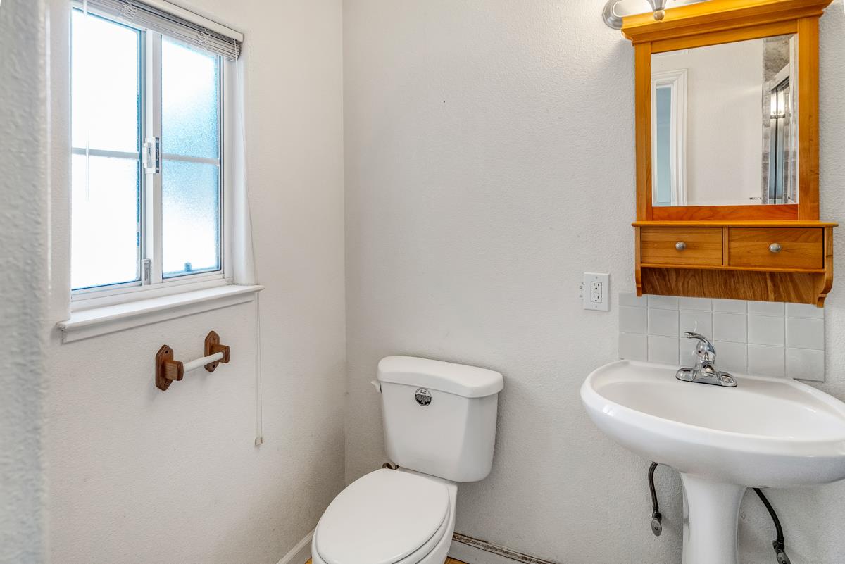 Detail Gallery Image 49 of 50 For 542 Topaz St, Redwood City,  CA 94062 - 3 Beds | 2 Baths