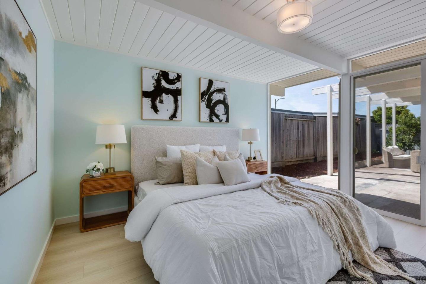Detail Gallery Image 23 of 32 For 1615 Wolfe Dr, San Mateo,  CA 94402 - 4 Beds | 2 Baths