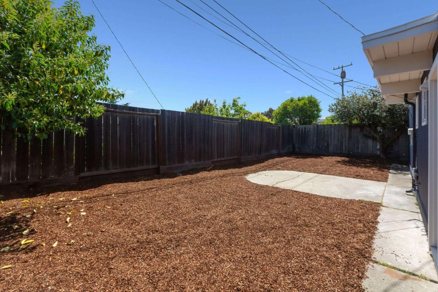 Detail Gallery Image 30 of 32 For 1615 Wolfe Dr, San Mateo,  CA 94402 - 4 Beds | 2 Baths