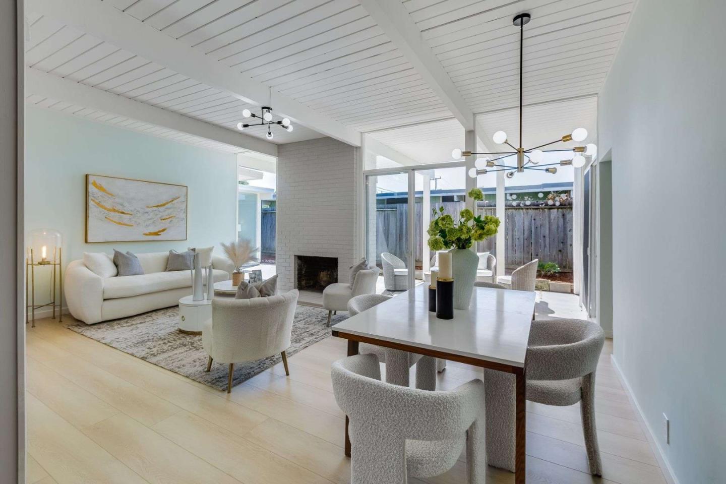 Detail Gallery Image 7 of 32 For 1615 Wolfe Dr, San Mateo,  CA 94402 - 4 Beds | 2 Baths