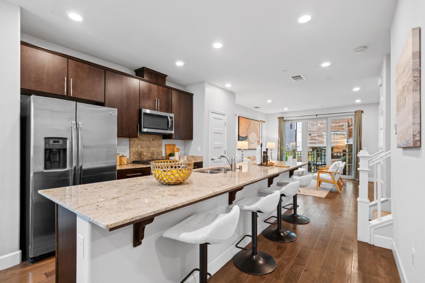 Detail Gallery Image 12 of 37 For 3017 Jayhawkers Pl, San Jose,  CA 95136 - 4 Beds | 4 Baths