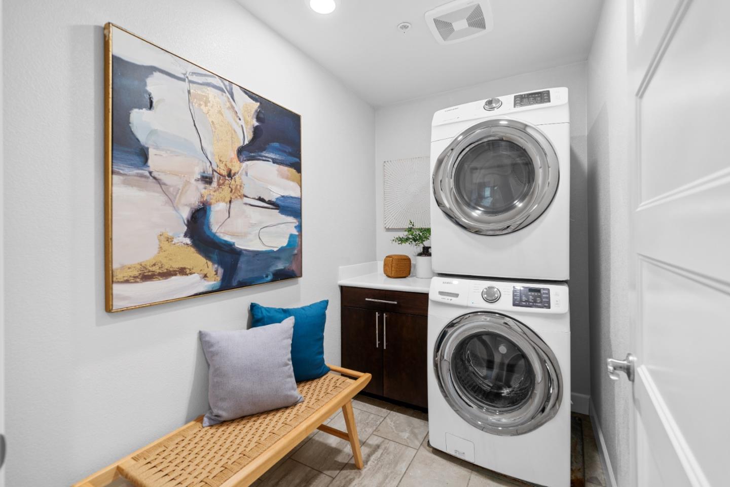 Detail Gallery Image 27 of 37 For 3017 Jayhawkers Pl, San Jose,  CA 95136 - 4 Beds | 4 Baths