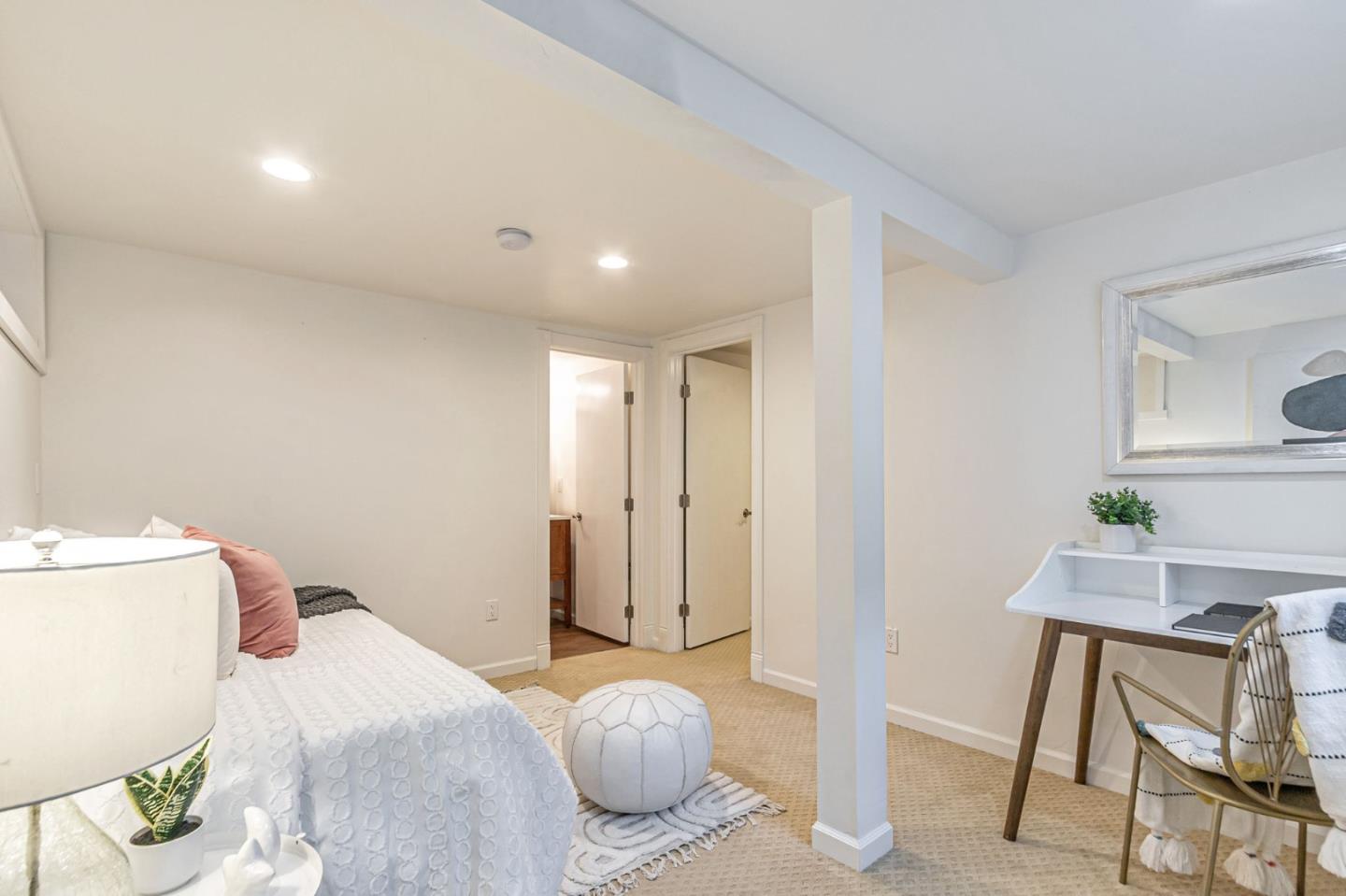 Detail Gallery Image 31 of 43 For 770 N 16th St, San Jose,  CA 95112 - 3 Beds | 3 Baths