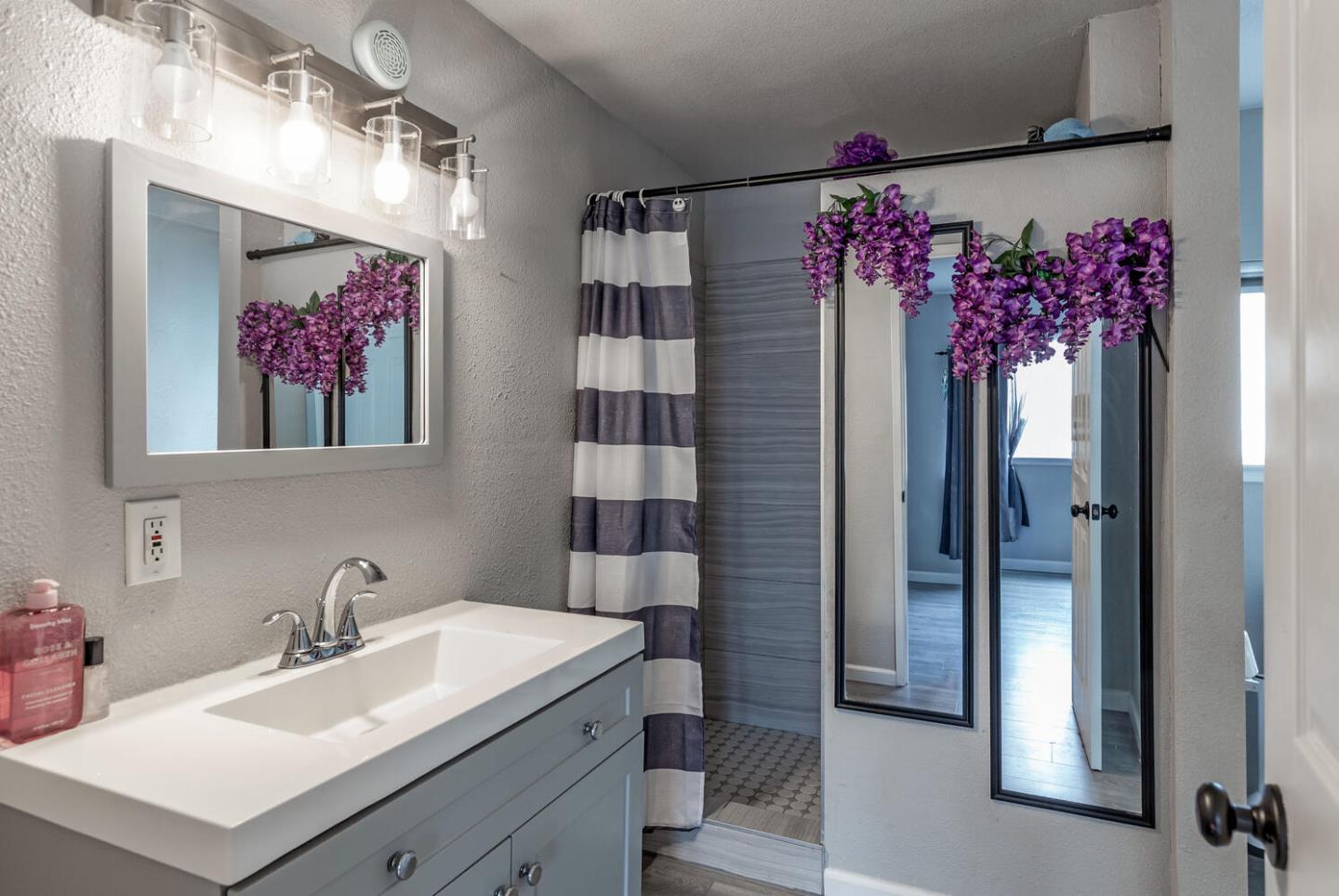 Detail Gallery Image 17 of 29 For 3320 Del Monte Blvd #23,  Marina,  CA 93933 - 3 Beds | 2 Baths