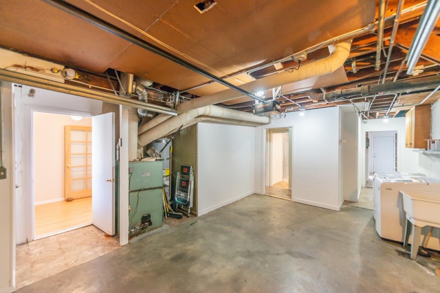 Detail Gallery Image 26 of 72 For 359 Harkness Ave, San Francisco,  CA 94134 - 3 Beds | 2 Baths