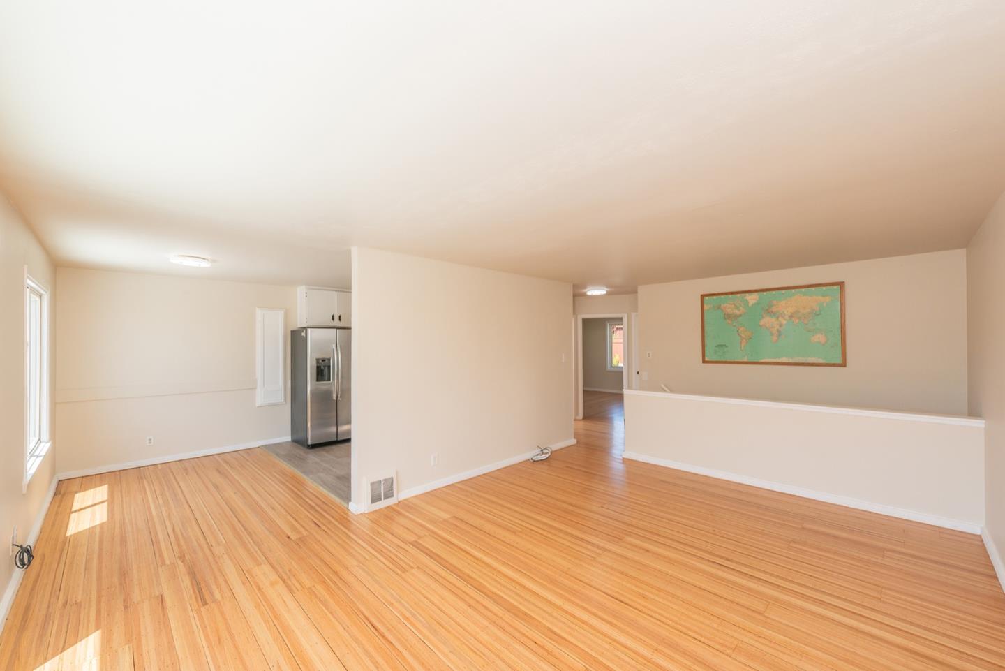 Detail Gallery Image 3 of 72 For 359 Harkness Ave, San Francisco,  CA 94134 - 3 Beds | 2 Baths