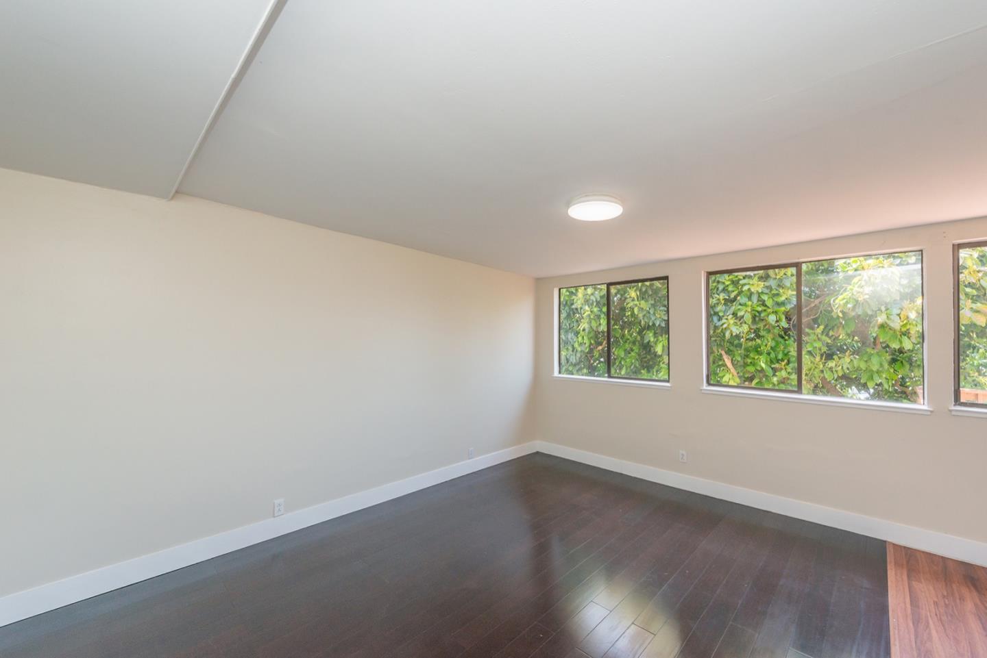 Detail Gallery Image 35 of 72 For 359 Harkness Ave, San Francisco,  CA 94134 - 3 Beds | 2 Baths