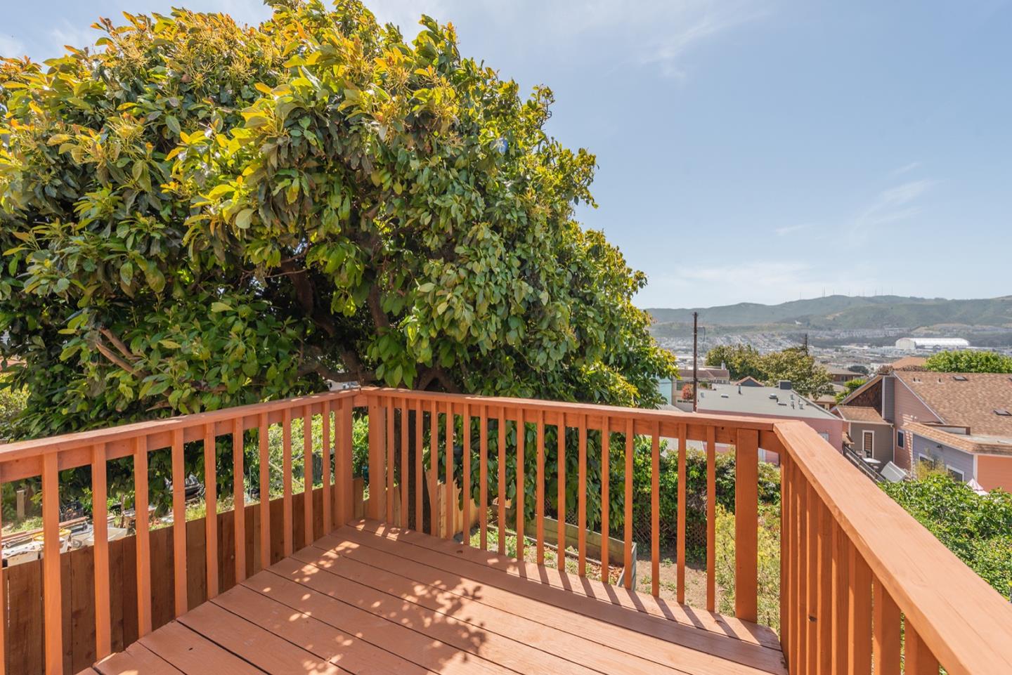Detail Gallery Image 44 of 72 For 359 Harkness Ave, San Francisco,  CA 94134 - 3 Beds | 2 Baths