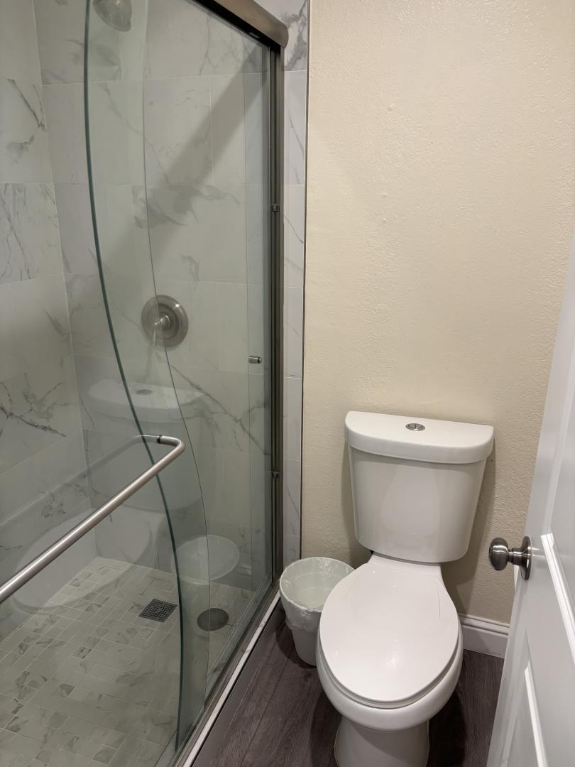 Detail Gallery Image 16 of 21 For 686 Webster Dr, San Jose,  CA 95133 - 4 Beds | 2 Baths
