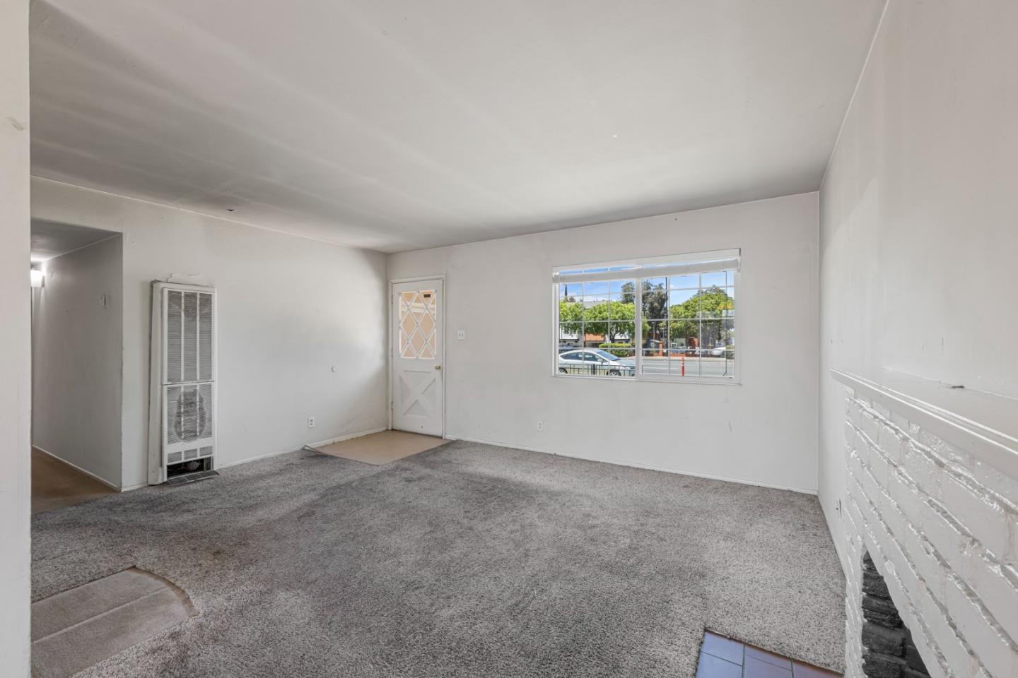 Detail Gallery Image 11 of 33 For 1926 Story Rd, San Jose,  CA 95122 - 3 Beds | 2 Baths