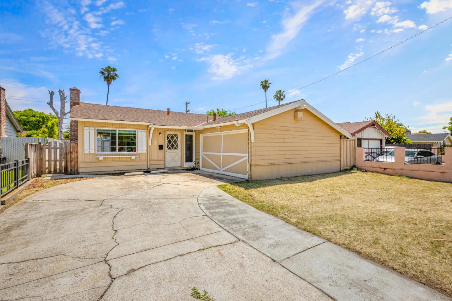 Detail Gallery Image 3 of 33 For 1926 Story Rd, San Jose,  CA 95122 - 3 Beds | 2 Baths