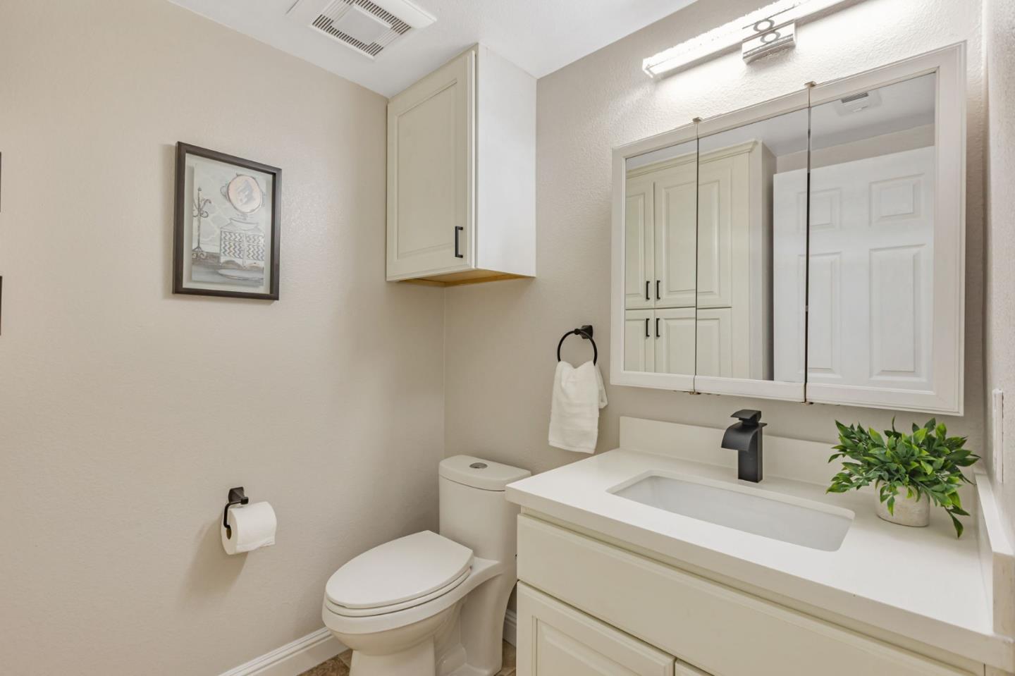 Detail Gallery Image 19 of 33 For 891 W California Ave #M,  Sunnyvale,  CA 94086 - 2 Beds | 1/1 Baths