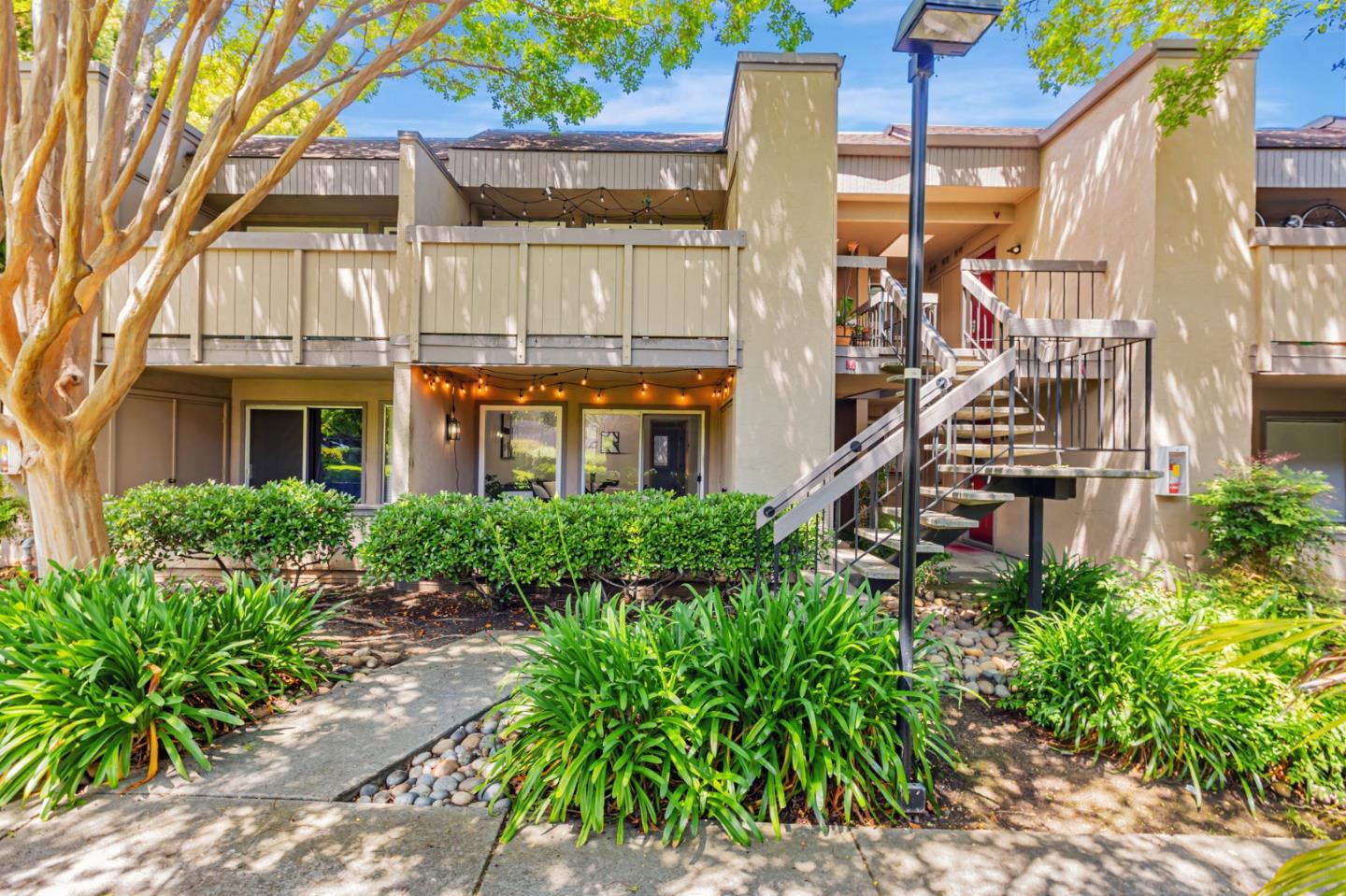 Detail Gallery Image 31 of 33 For 891 W California Ave #M,  Sunnyvale,  CA 94086 - 2 Beds | 1/1 Baths