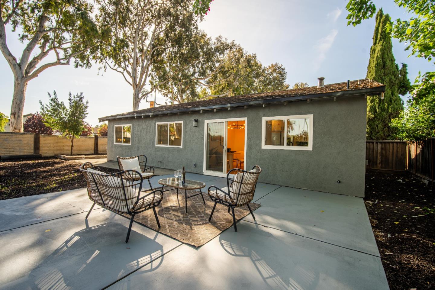 Detail Gallery Image 12 of 15 For 453 Benefit Ct, San Jose,  CA 95133 - 3 Beds | 2 Baths