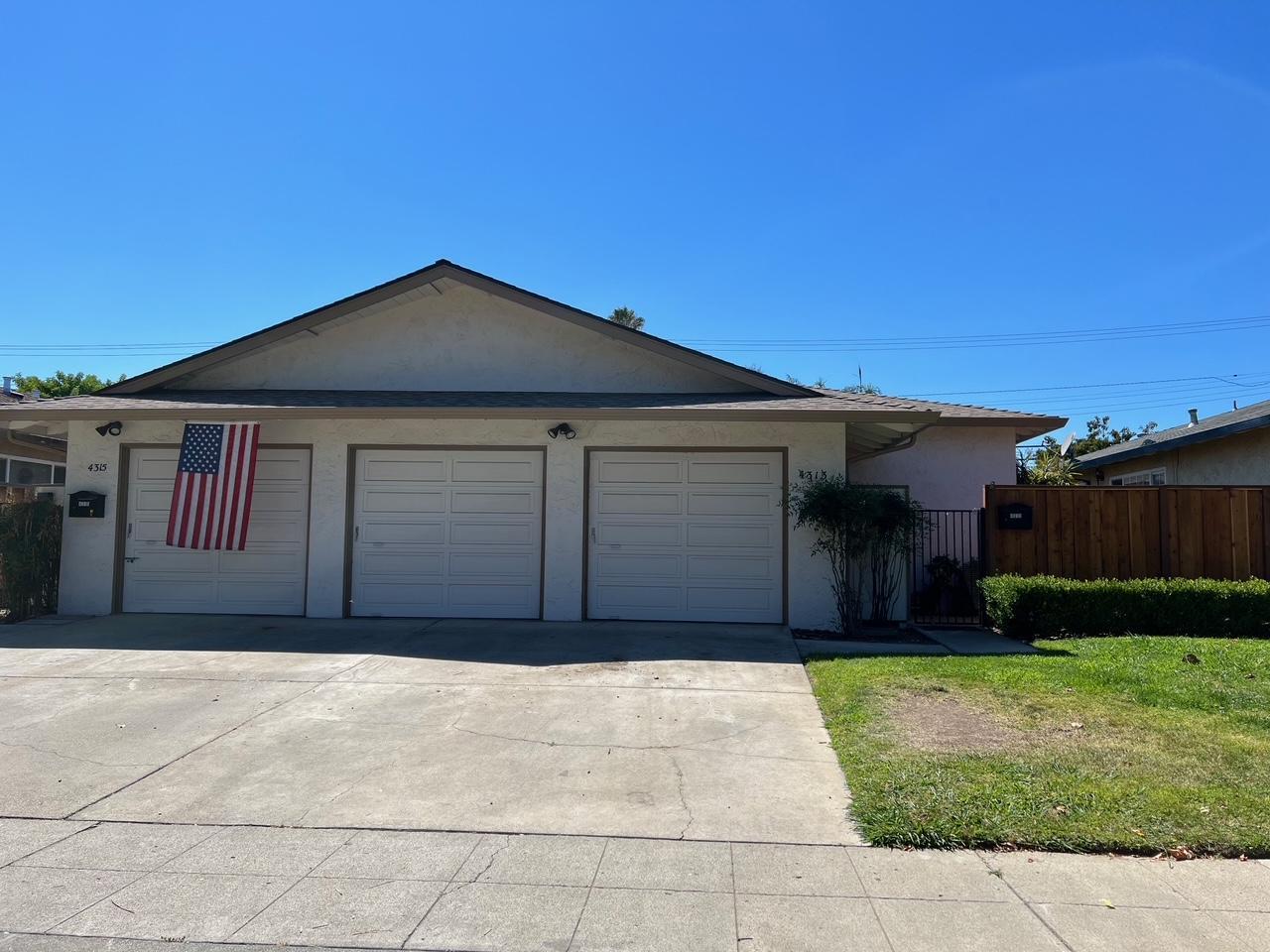 Detail Gallery Image 1 of 4 For 4313 Camden Ave #4313,  San Jose,  CA 95124 - 3 Beds | 2 Baths