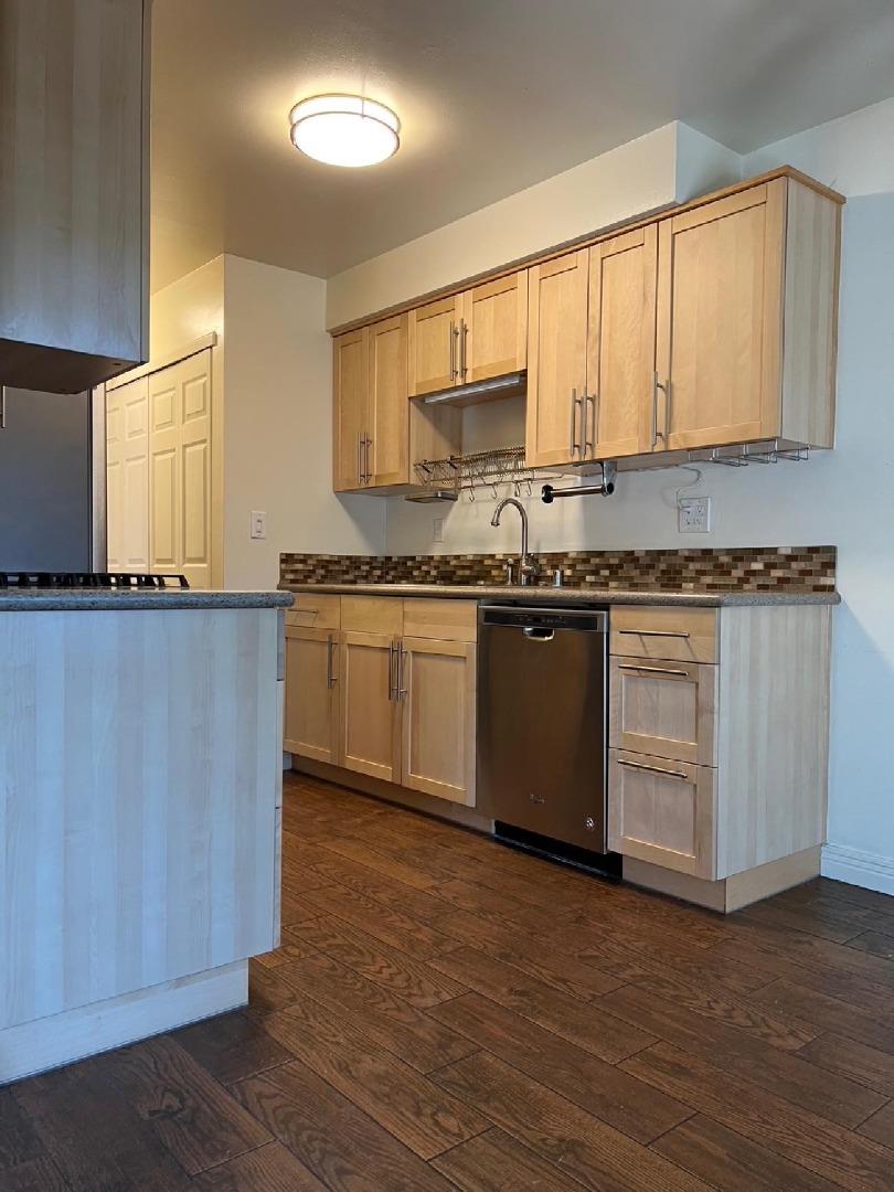 Detail Gallery Image 2 of 4 For 4313 Camden Ave #4313,  San Jose,  CA 95124 - 3 Beds | 2 Baths