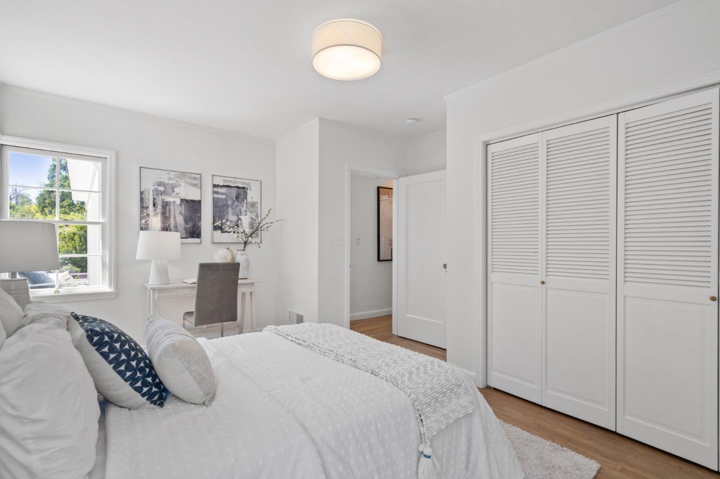 Detail Gallery Image 31 of 66 For 206 Frances Ln, Redwood City,  CA 94062 - 4 Beds | 2 Baths