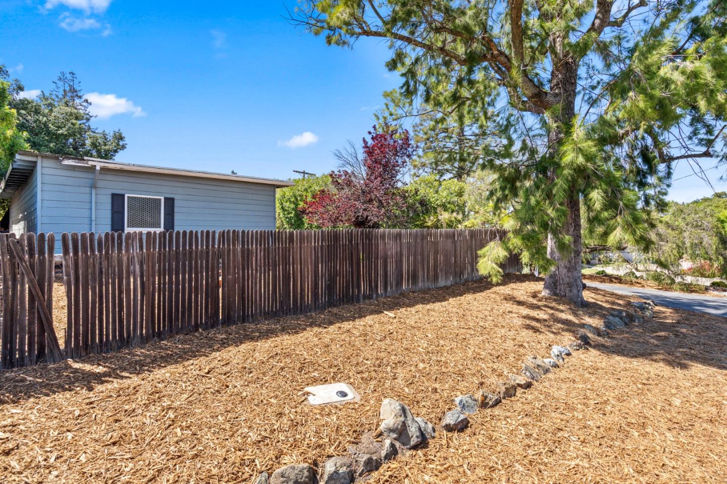 Detail Gallery Image 57 of 66 For 206 Frances Ln, Redwood City,  CA 94062 - 4 Beds | 2 Baths