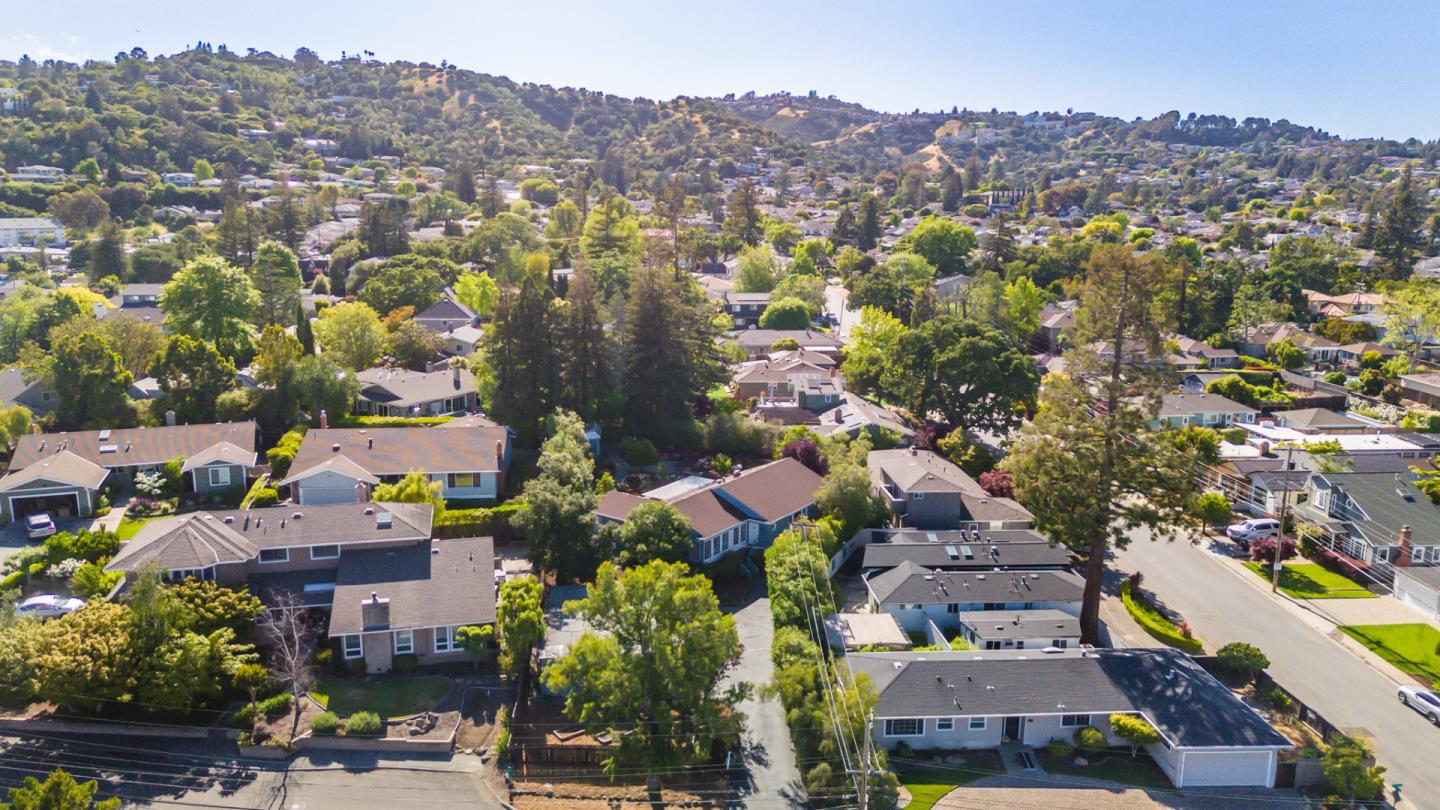 Detail Gallery Image 61 of 66 For 206 Frances Ln, Redwood City,  CA 94062 - 4 Beds | 2 Baths
