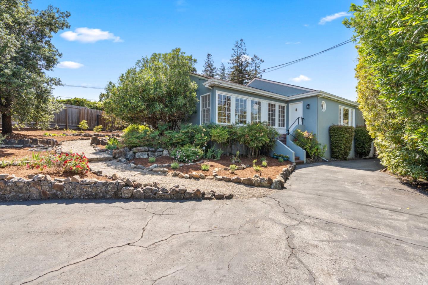 Detail Gallery Image 62 of 66 For 206 Frances Ln, Redwood City,  CA 94062 - 4 Beds | 2 Baths