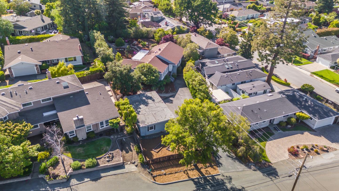 Detail Gallery Image 63 of 66 For 206 Frances Ln, Redwood City,  CA 94062 - 4 Beds | 2 Baths