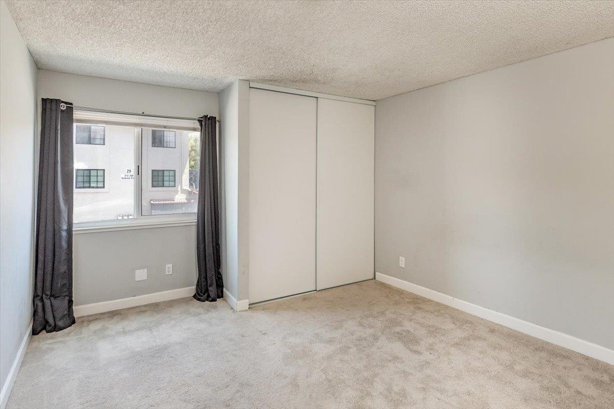 Detail Gallery Image 8 of 18 For 381 Kenbrook Cir, San Jose,  CA 95111 - 2 Beds | 1 Baths
