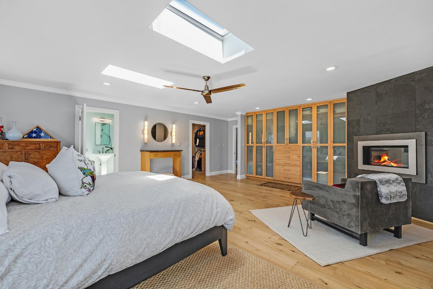 Detail Gallery Image 15 of 43 For 360 Fairway Drive, Pacifica,  CA 94044 - 3 Beds | 2 Baths