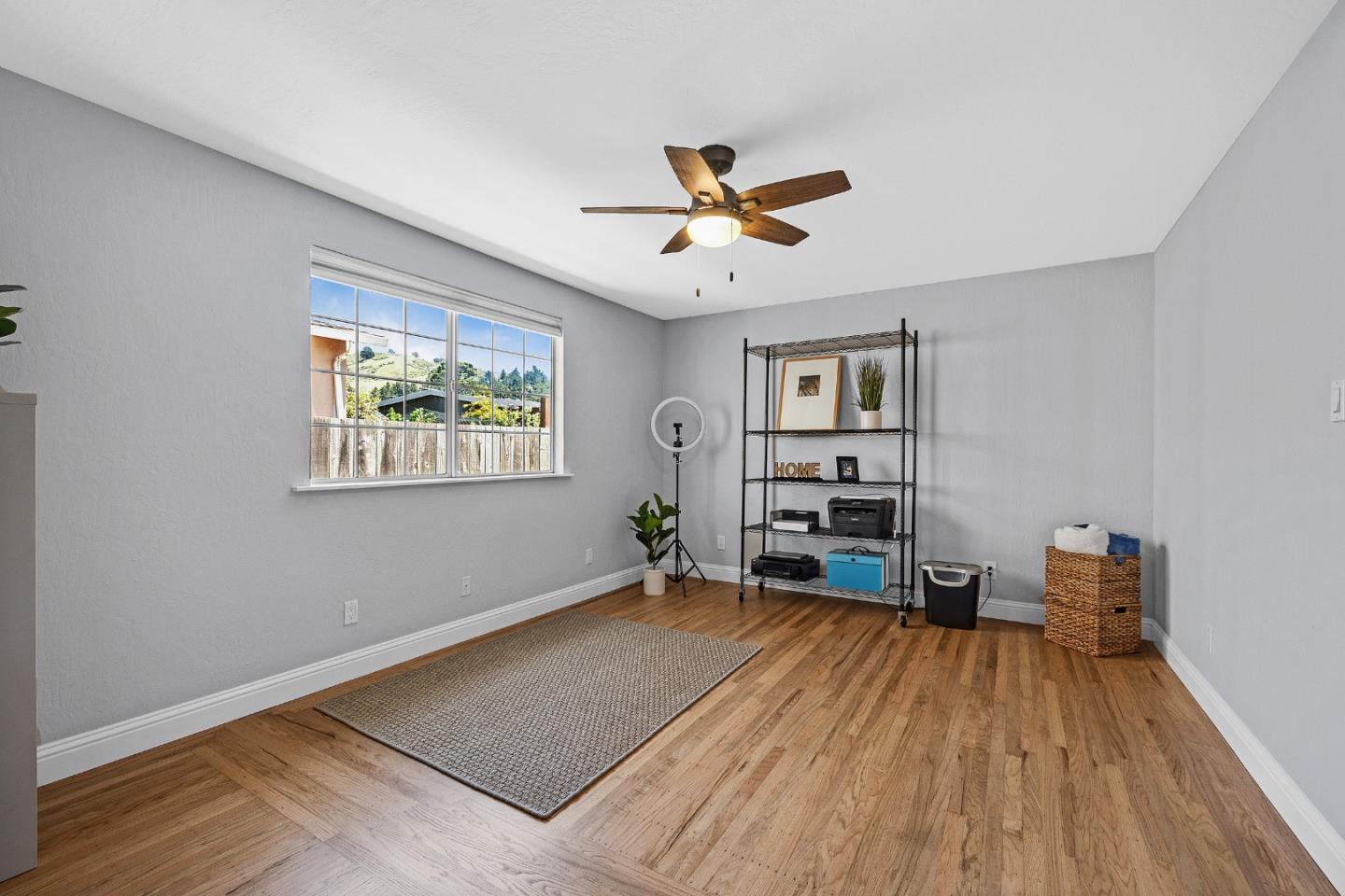 Detail Gallery Image 24 of 43 For 360 Fairway Drive, Pacifica,  CA 94044 - 3 Beds | 2 Baths
