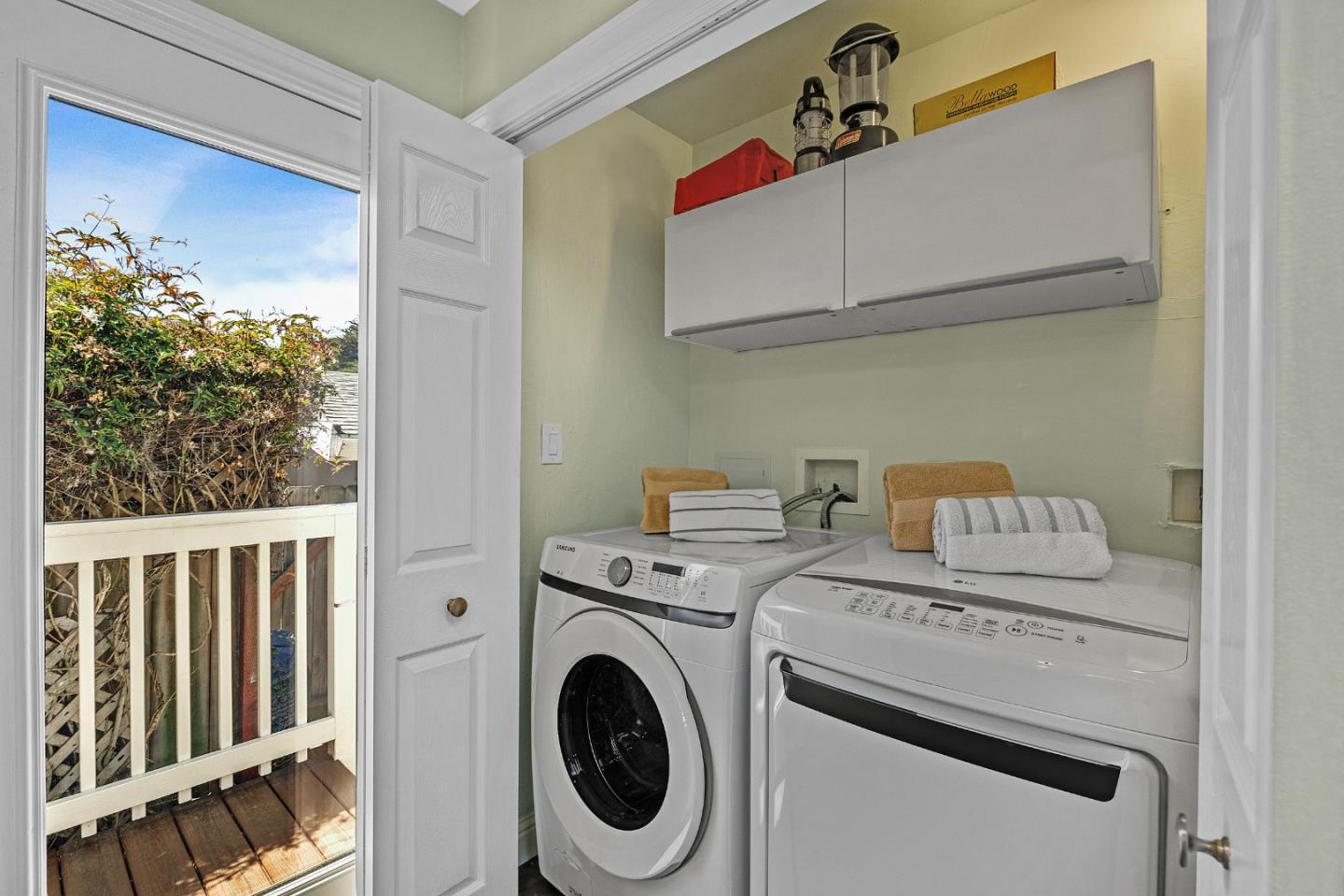 Detail Gallery Image 28 of 43 For 360 Fairway Drive, Pacifica,  CA 94044 - 3 Beds | 2 Baths
