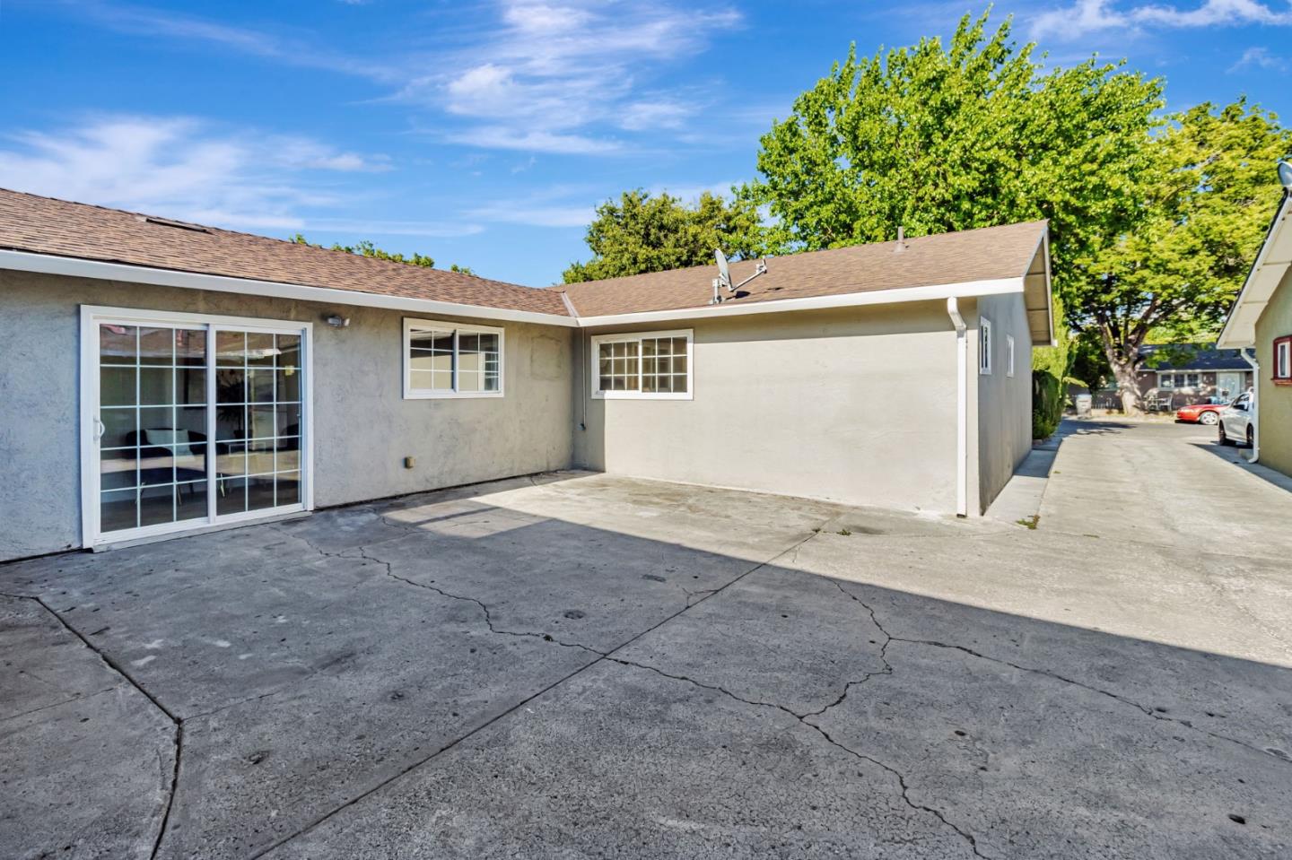 Detail Gallery Image 27 of 29 For 3855 Kauai Dr, San Jose,  CA 95111 - 4 Beds | 2 Baths