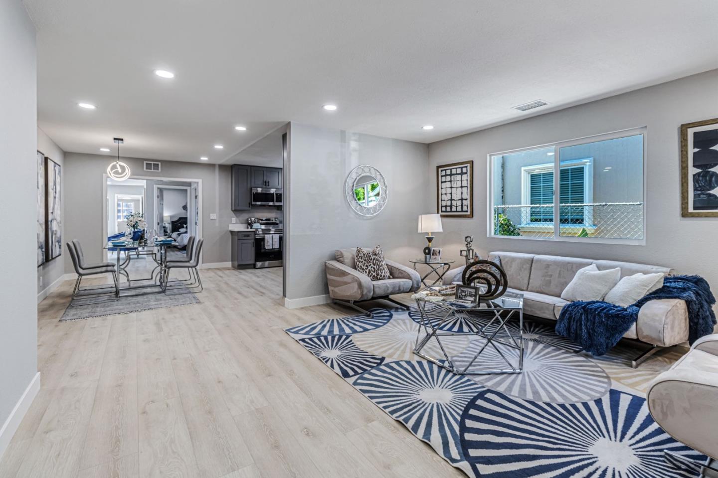 Detail Gallery Image 5 of 29 For 3855 Kauai Dr, San Jose,  CA 95111 - 4 Beds | 2 Baths