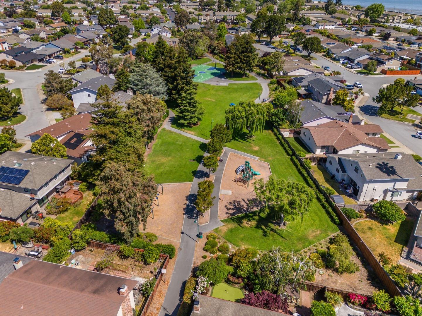 Detail Gallery Image 43 of 44 For 372 Bluefish Ct, Foster City,  CA 94404 - 3 Beds | 2 Baths