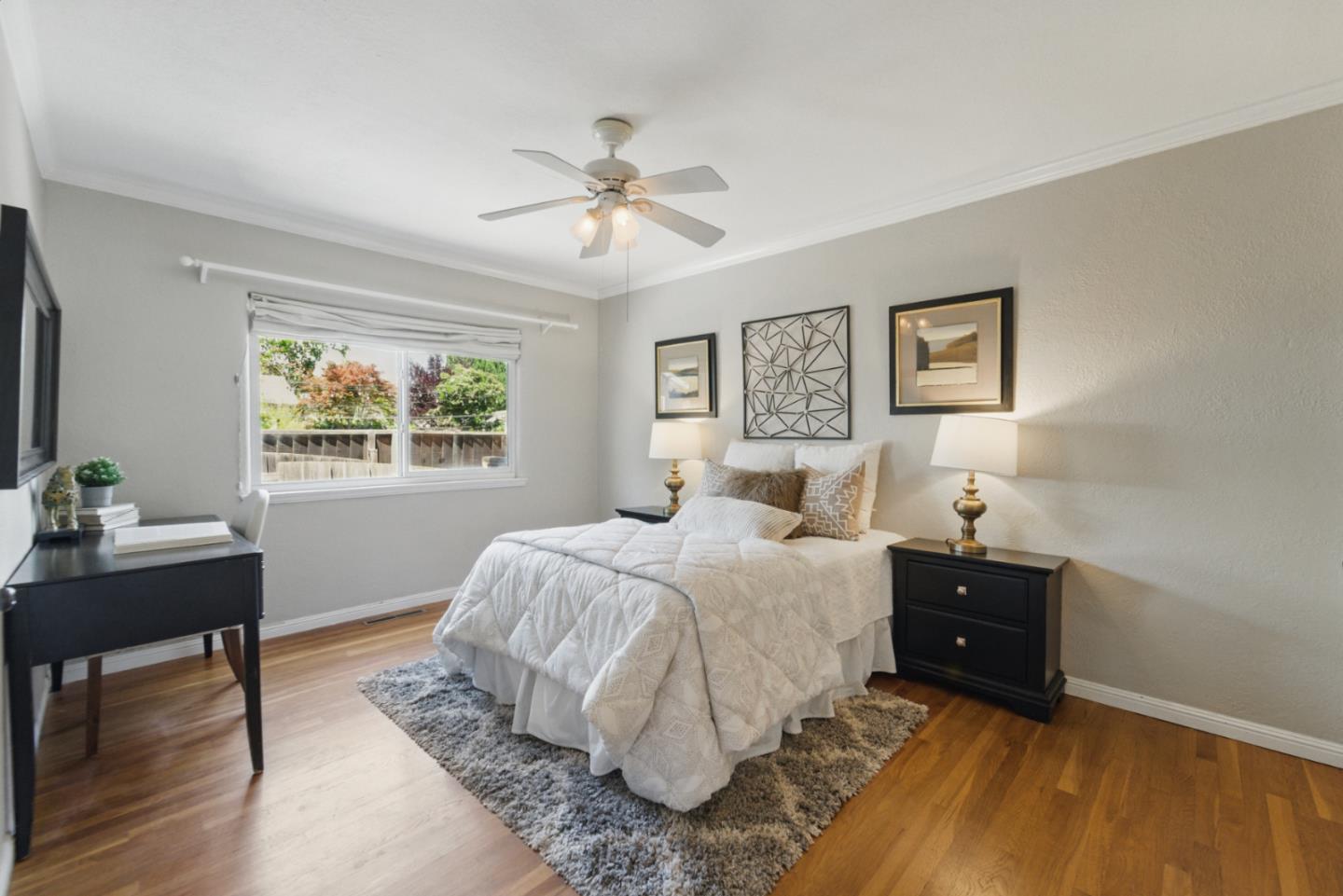 Detail Gallery Image 13 of 44 For 1344 Iris Ct, San Jose,  CA 95125 - 3 Beds | 2/1 Baths