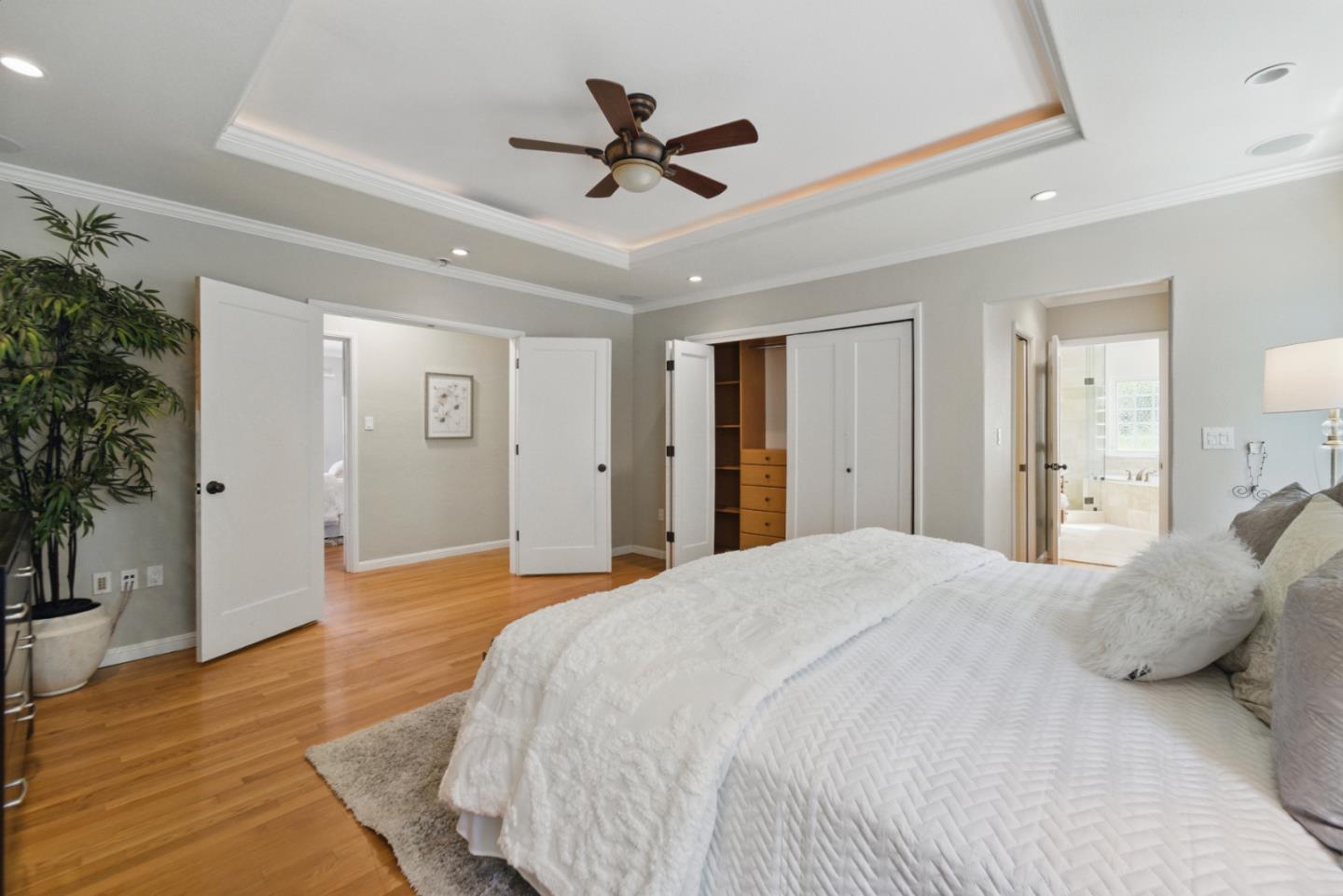 Detail Gallery Image 16 of 44 For 1344 Iris Ct, San Jose,  CA 95125 - 3 Beds | 2/1 Baths