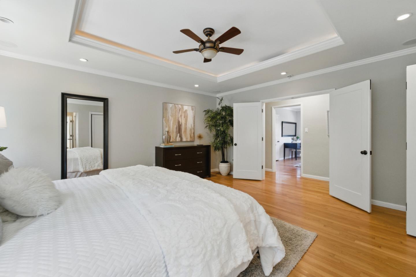 Detail Gallery Image 17 of 44 For 1344 Iris Ct, San Jose,  CA 95125 - 3 Beds | 2/1 Baths