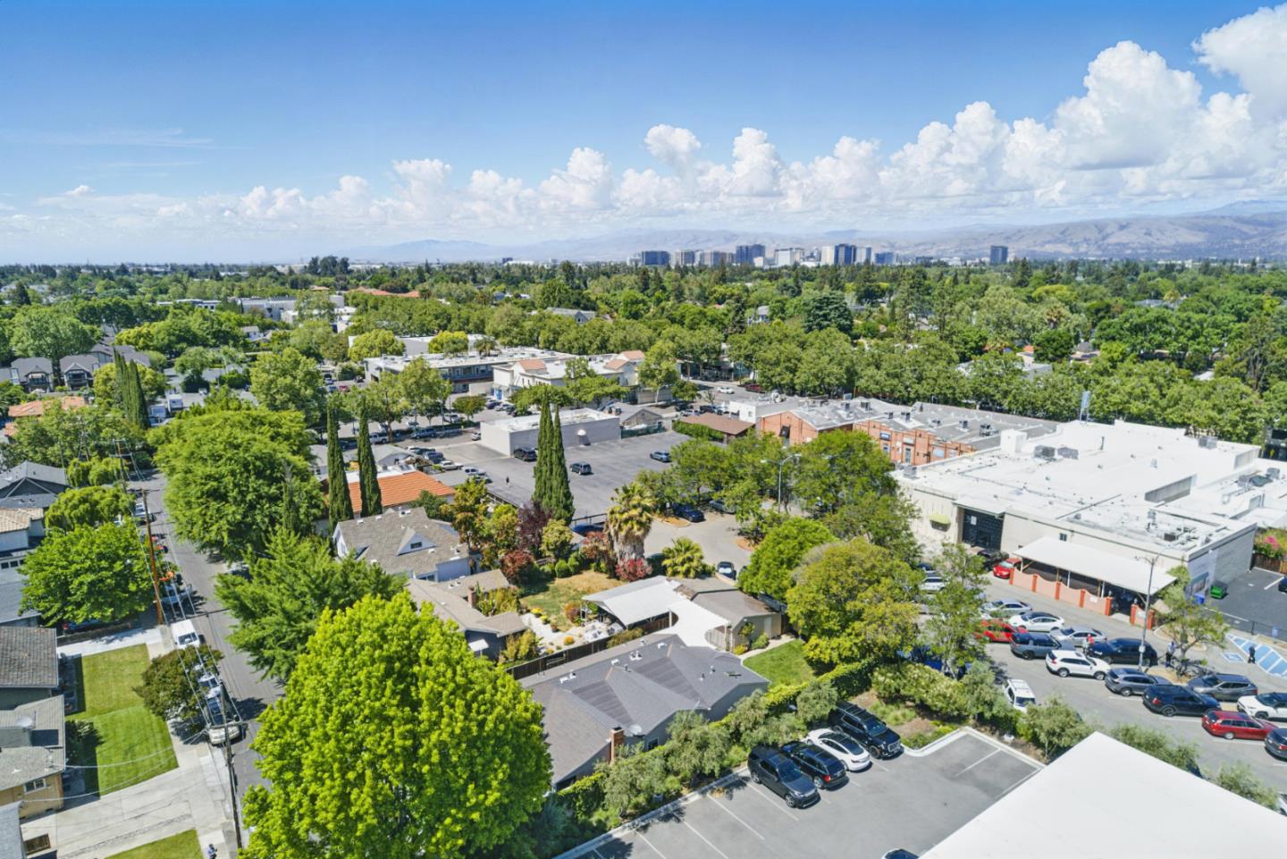 Detail Gallery Image 41 of 44 For 1344 Iris Ct, San Jose,  CA 95125 - 3 Beds | 2/1 Baths