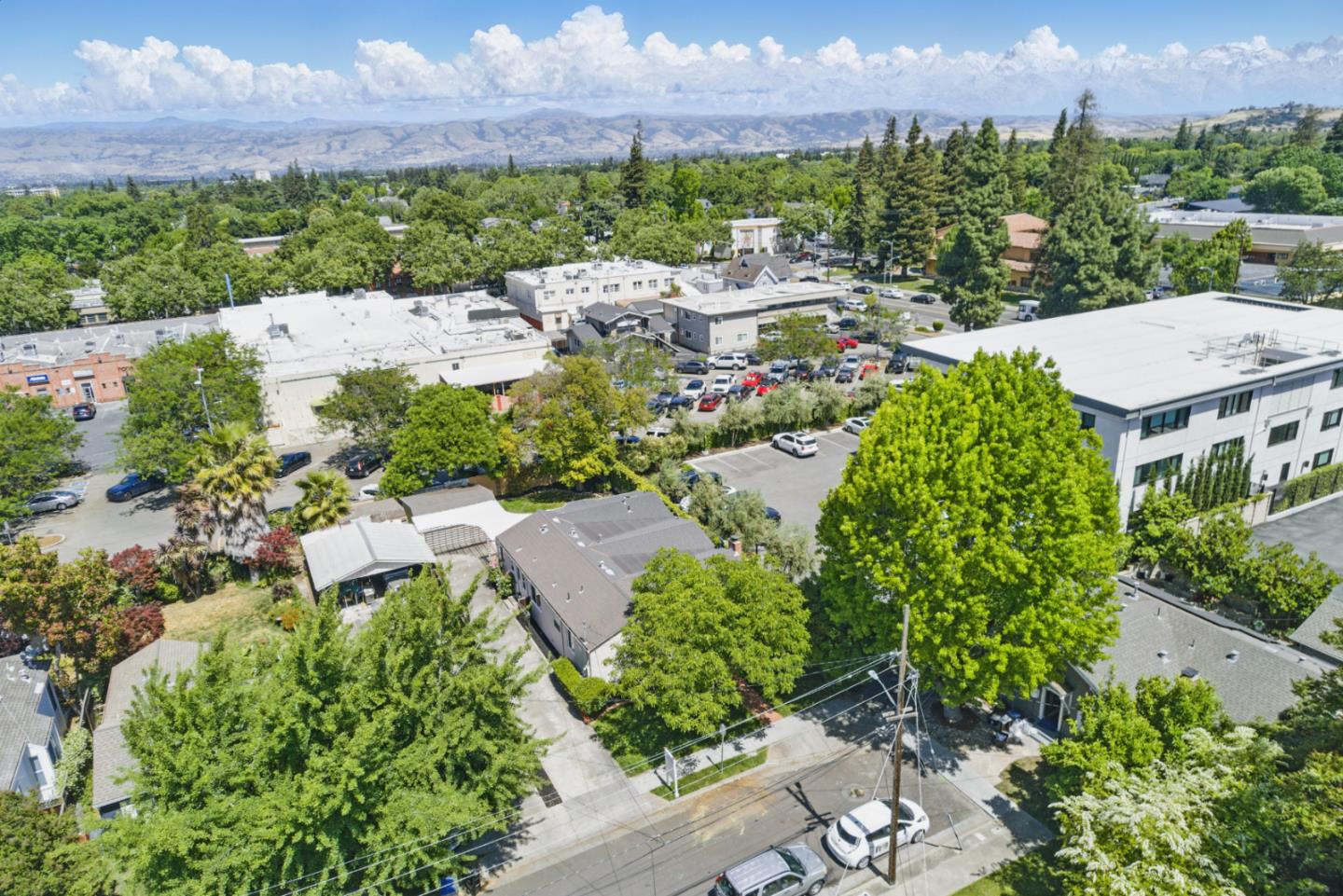 Detail Gallery Image 42 of 44 For 1344 Iris Ct, San Jose,  CA 95125 - 3 Beds | 2/1 Baths